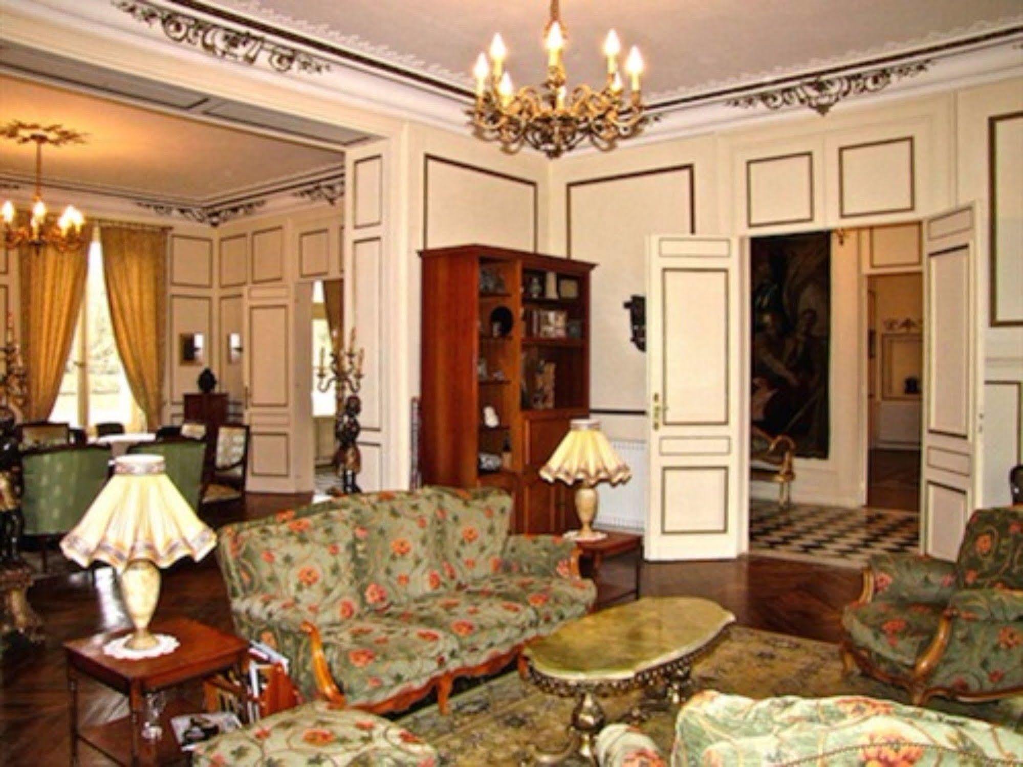 Tournon-Saint-Pierre Chateau Les Vallees المظهر الخارجي الصورة